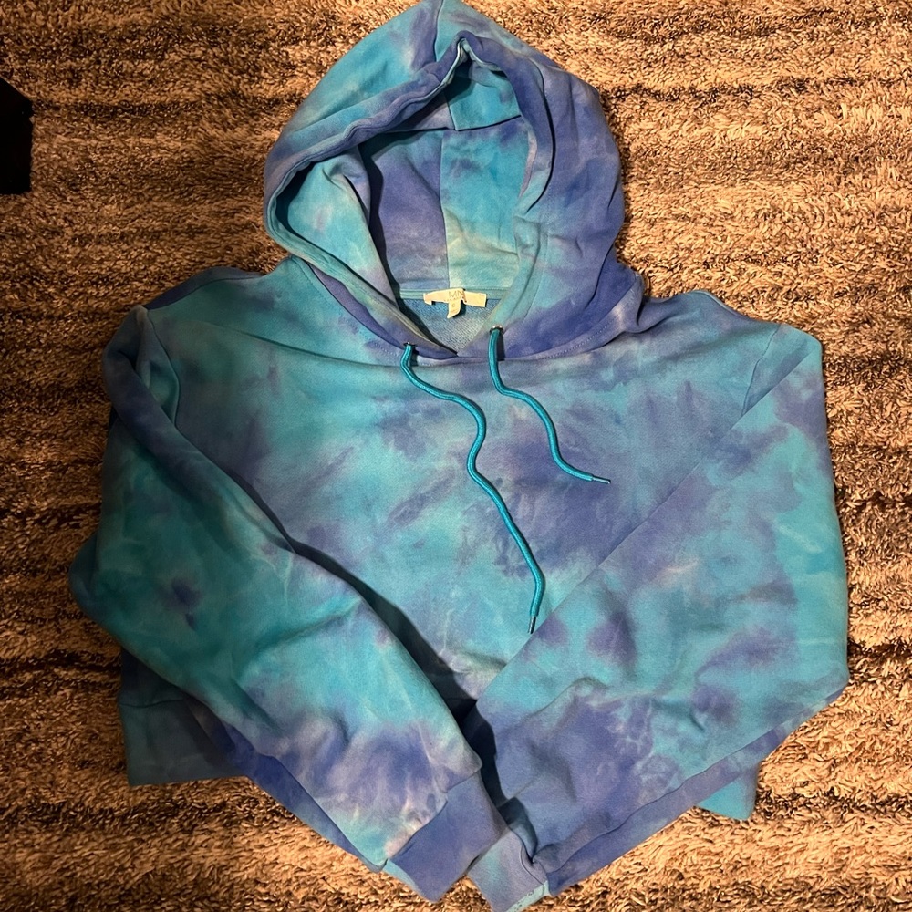 Tie dye cropped hoodie